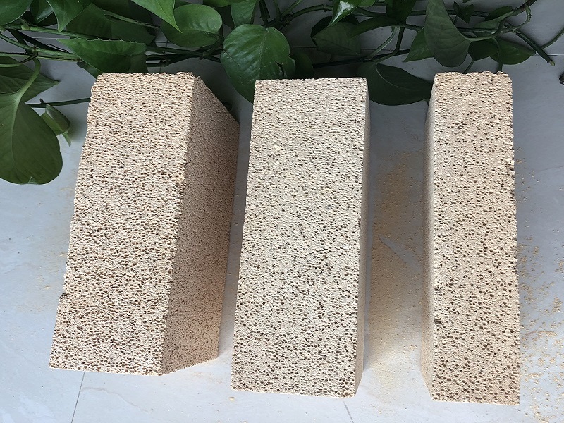 High aluminum poly refractory bricks for tunnel kiln car