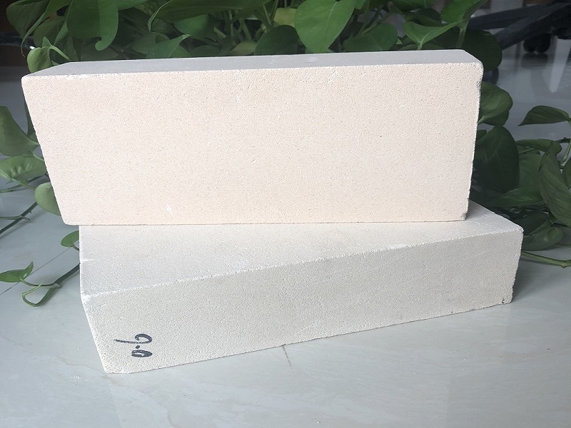 Light weight high alumina refractory insulation bricks