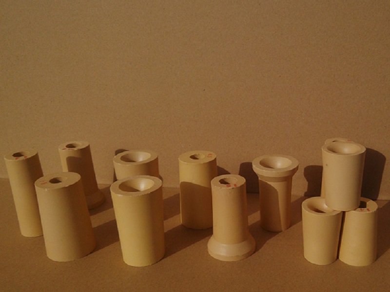 Zirconia nozzle refractory insert for tundish nozzle