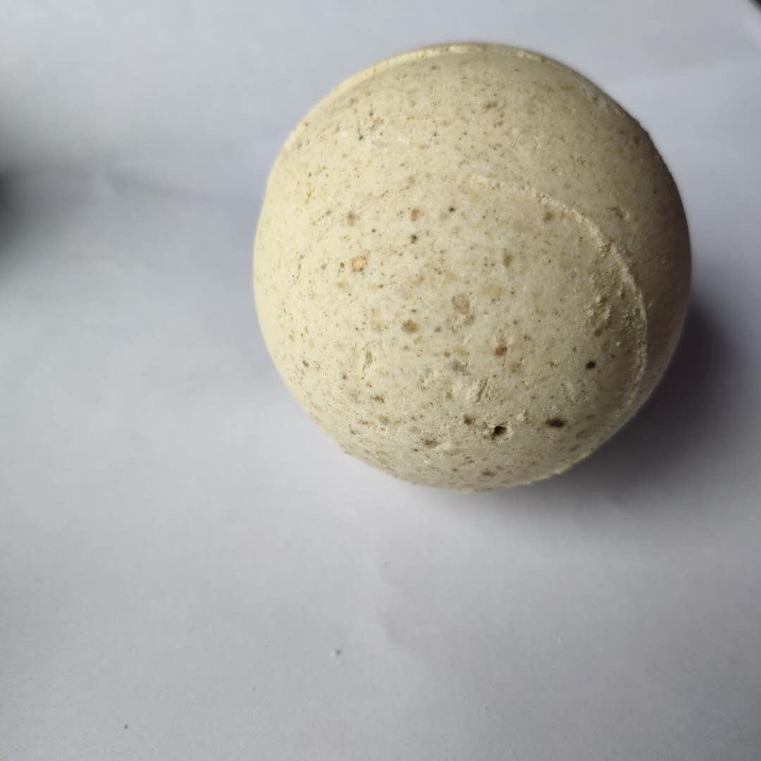 Slag Erossion Resistance Refractory Ball made Of Silica Material  Silica Refractory Ball